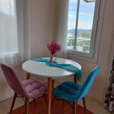 Bozburun Ganesha House דירה