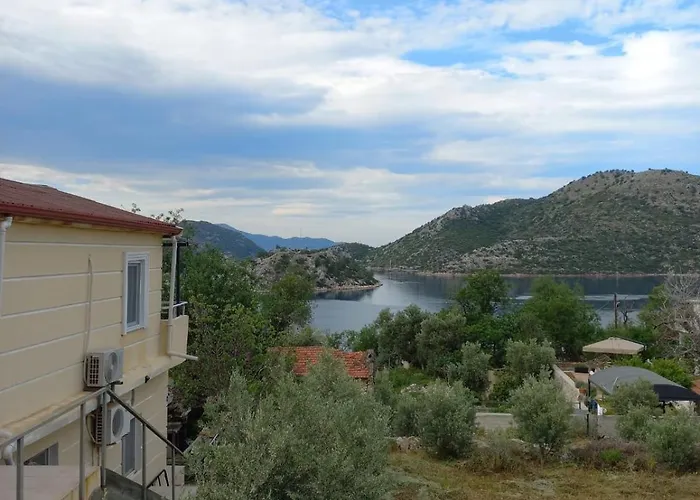 Bozburun Ganesha House *